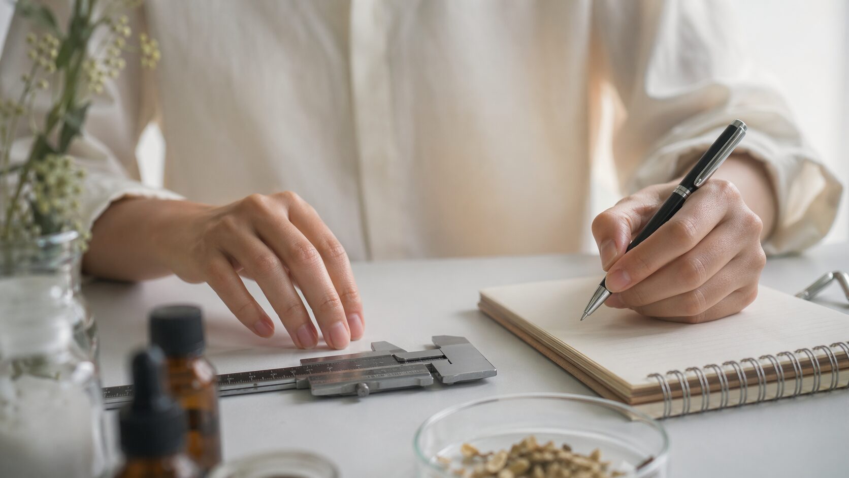 左利き女性と男性ホルモン説の注意点